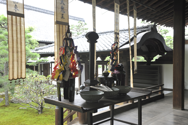 堂宇伽藍・茶室｜京都建仁寺塔頭両足院｜座禅体験・庭園の特別